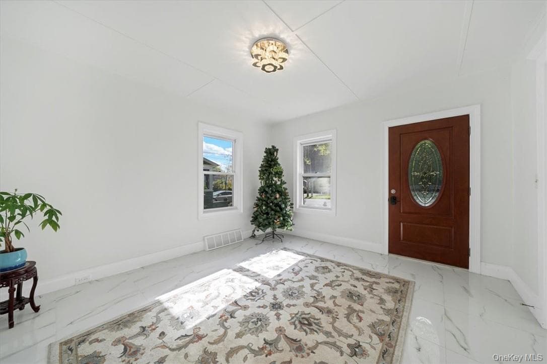 39 Reservoir Avenue thumbnail 6