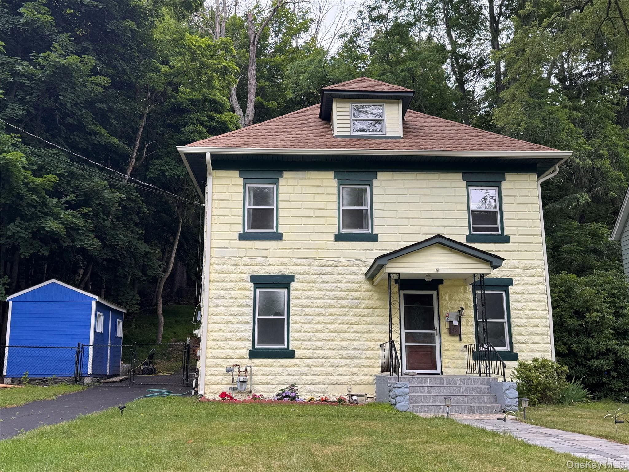 39 Reservoir Avenue thumbnail 2