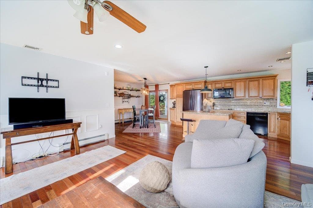 59 Conklin Hill Road thumbnail 4