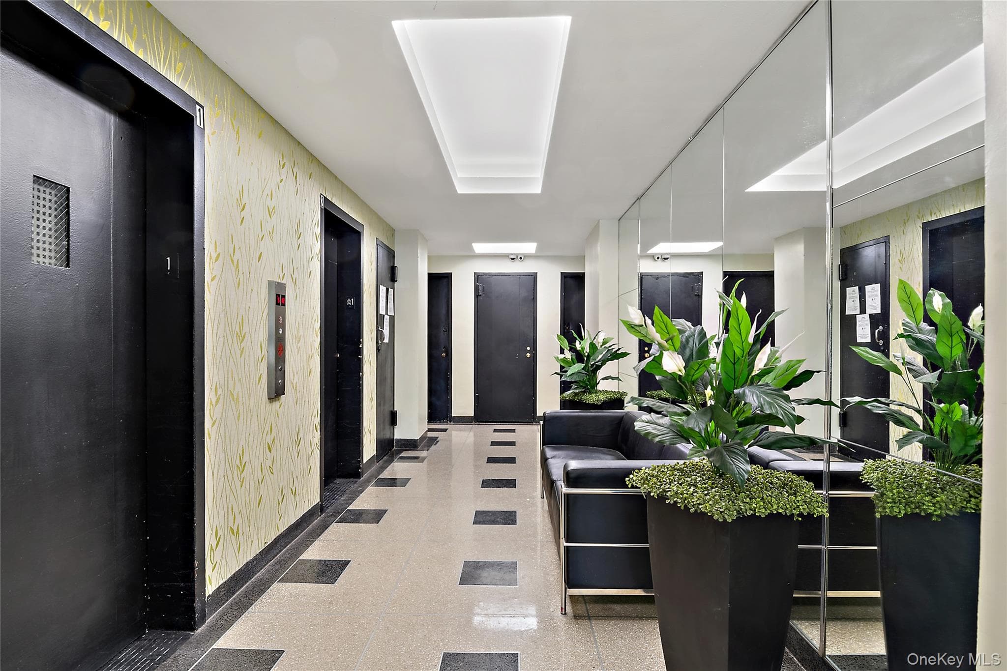 8 Fordham Hill Oval Unit: 16D thumbnail 17