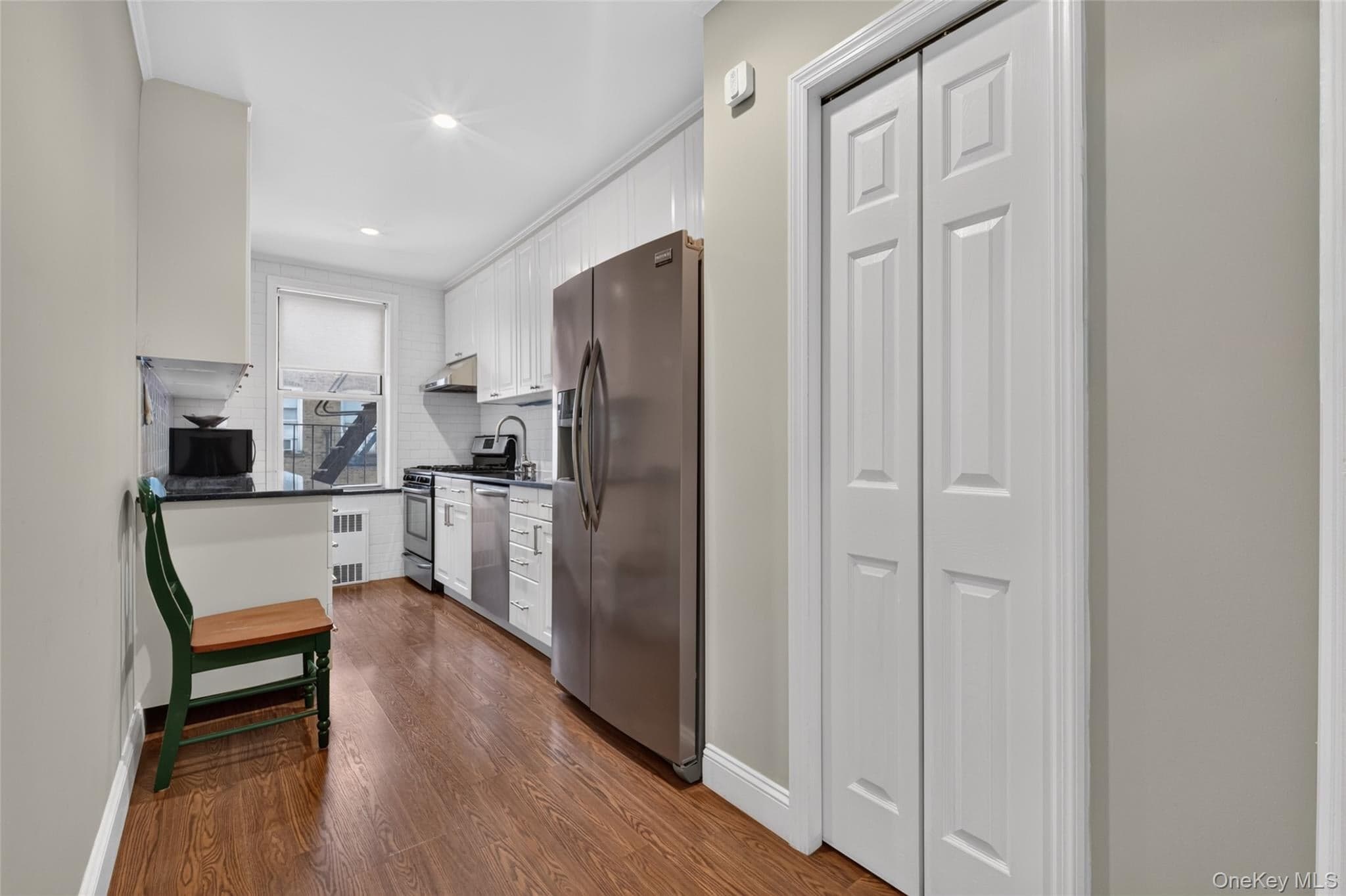 42-25 80th Street Unit: #3R thumbnail 6