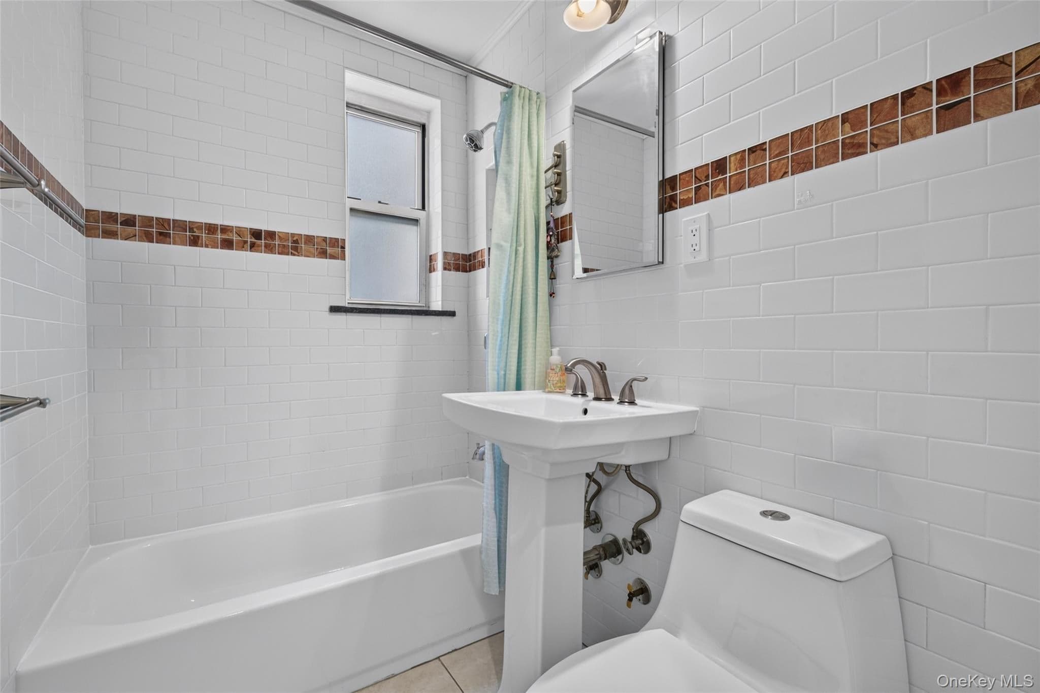 42-25 80th Street Unit: #3R thumbnail 11