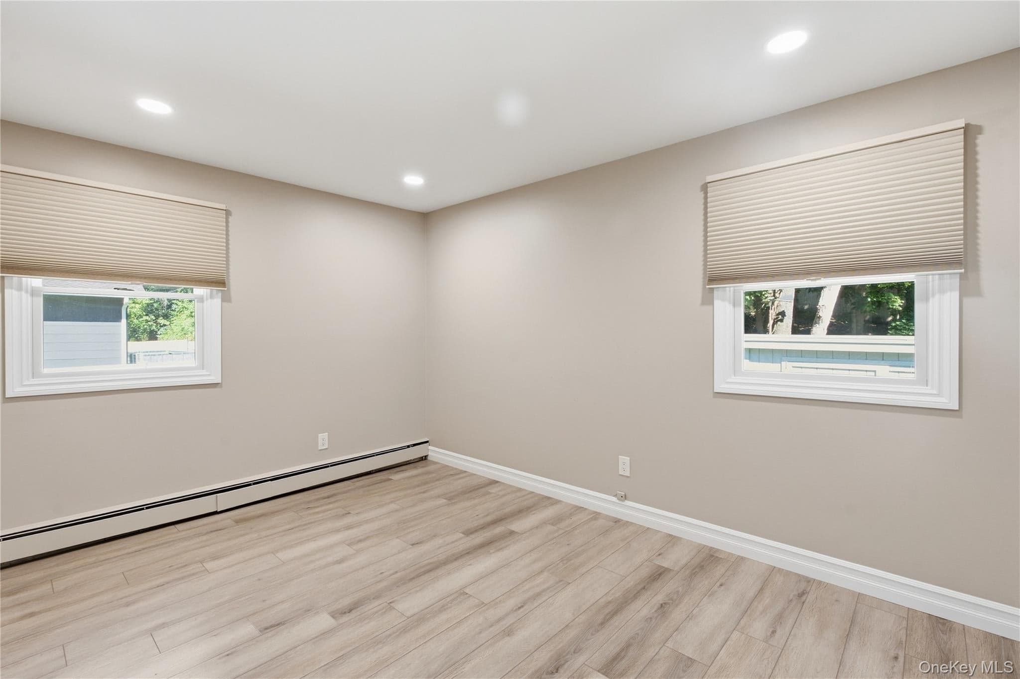 4 Salisbury Drive thumbnail 14