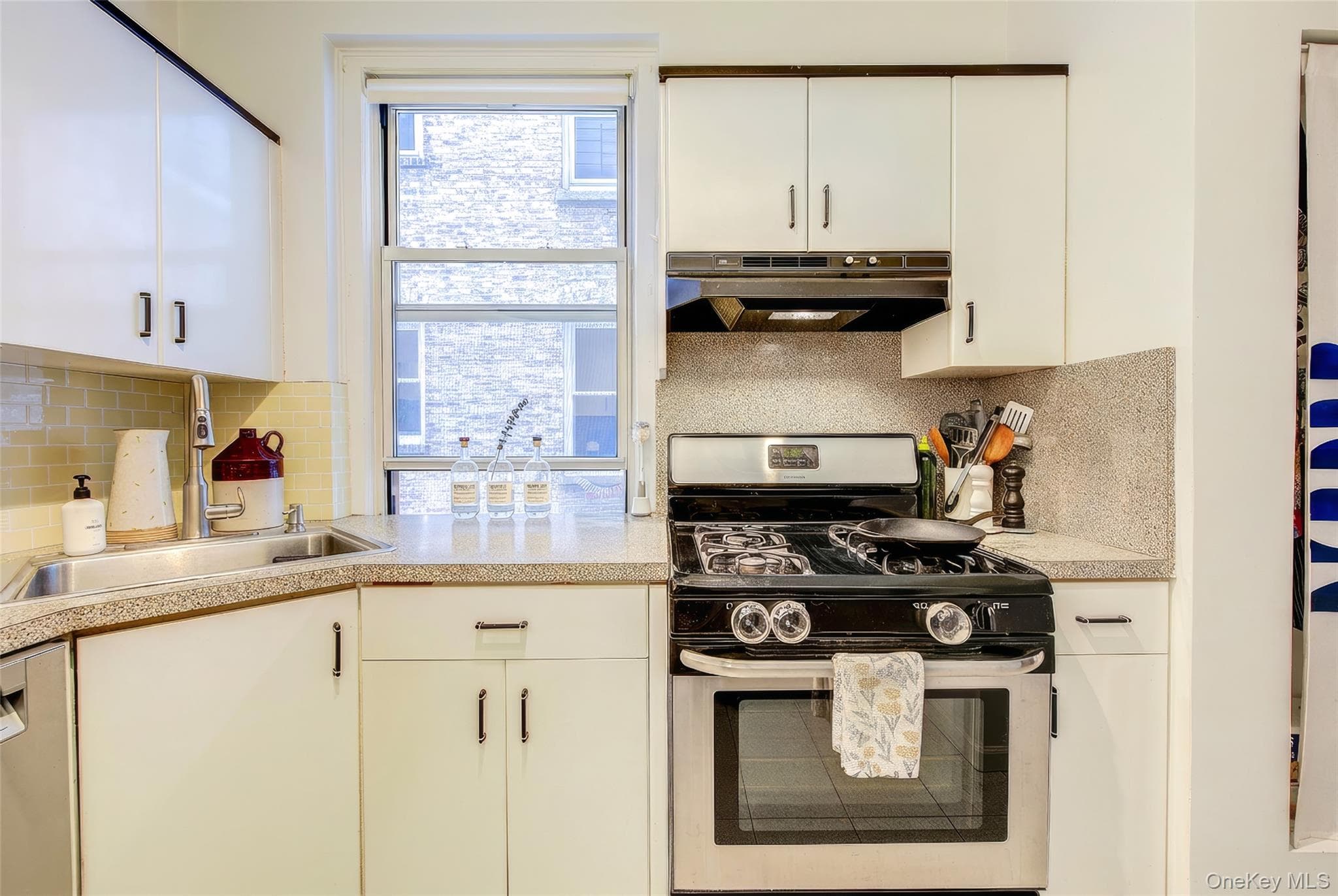 34-39 82nd Street Unit: 2 thumbnail 7