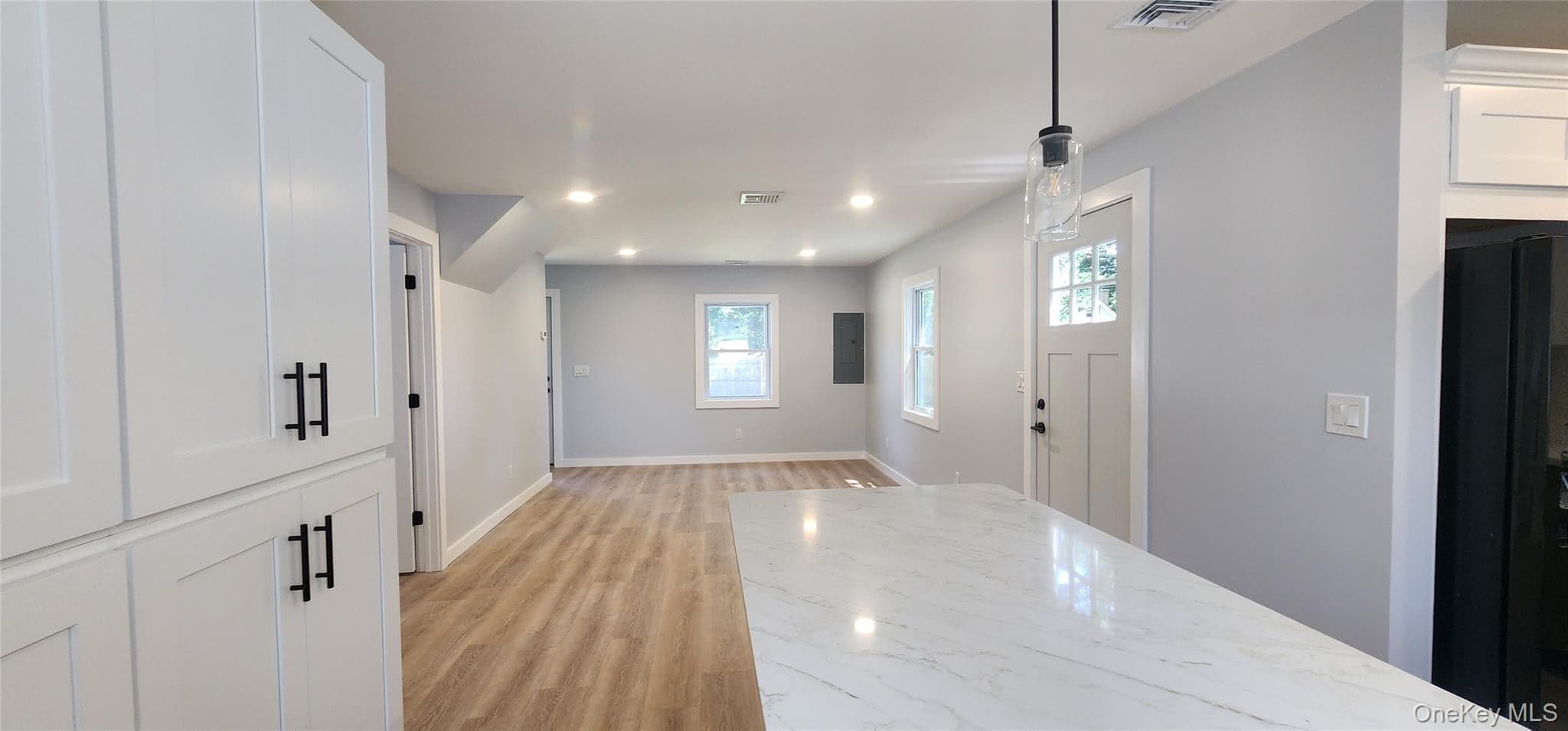 68 Montauk Drive thumbnail 16