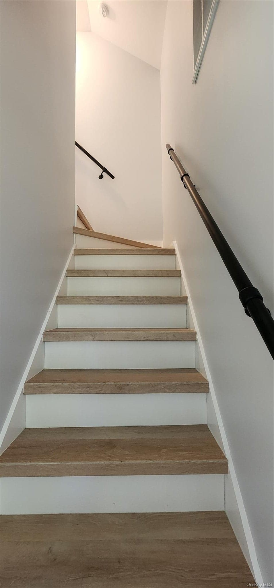68 Montauk Drive thumbnail 23