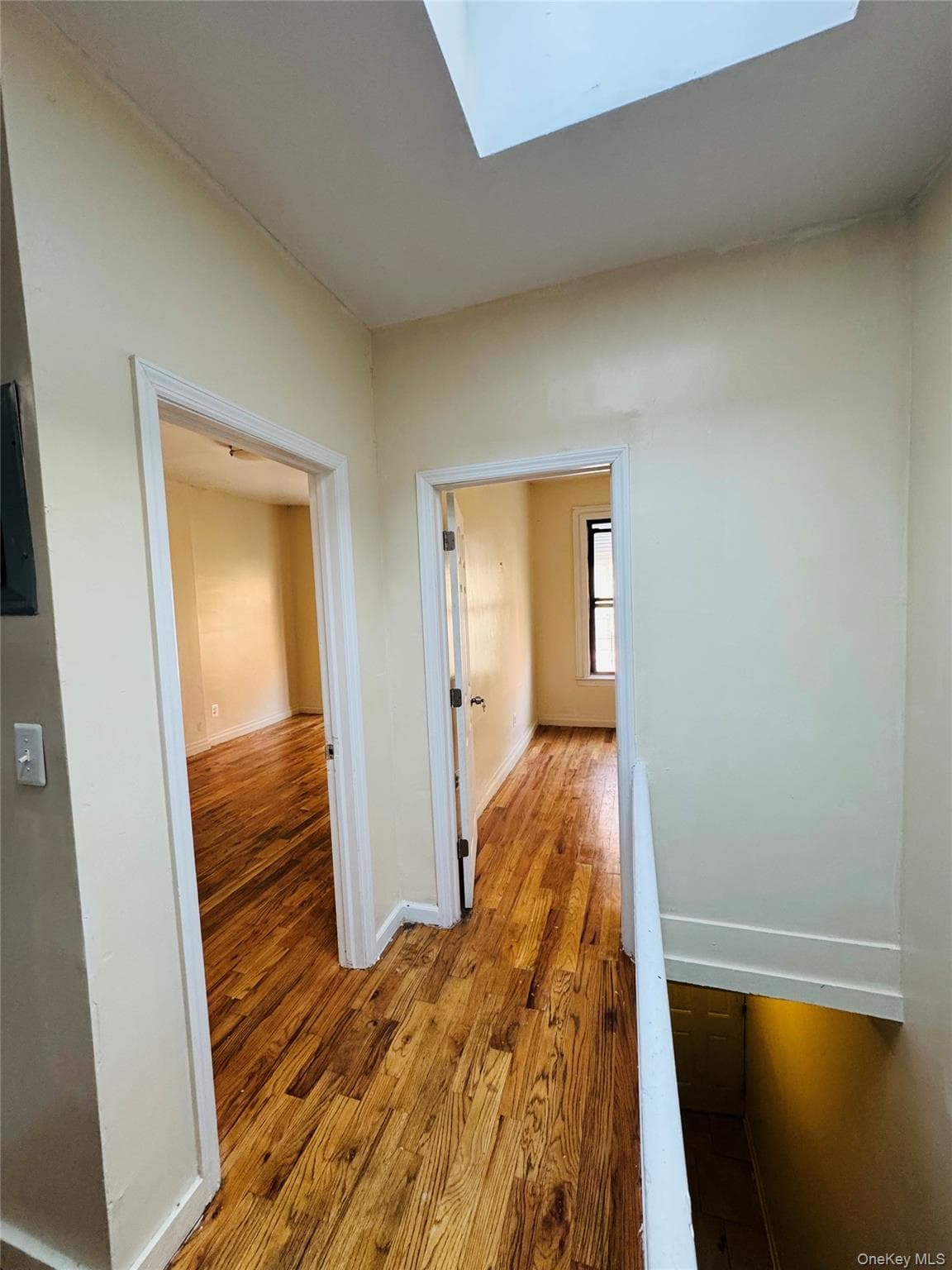342 E 194th Street thumbnail 3