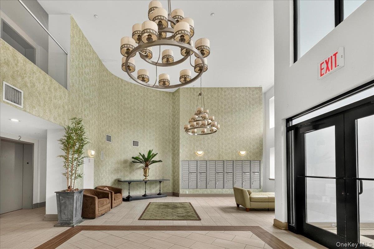 775 Lafayette Avenue Unit: 8E thumbnail 3