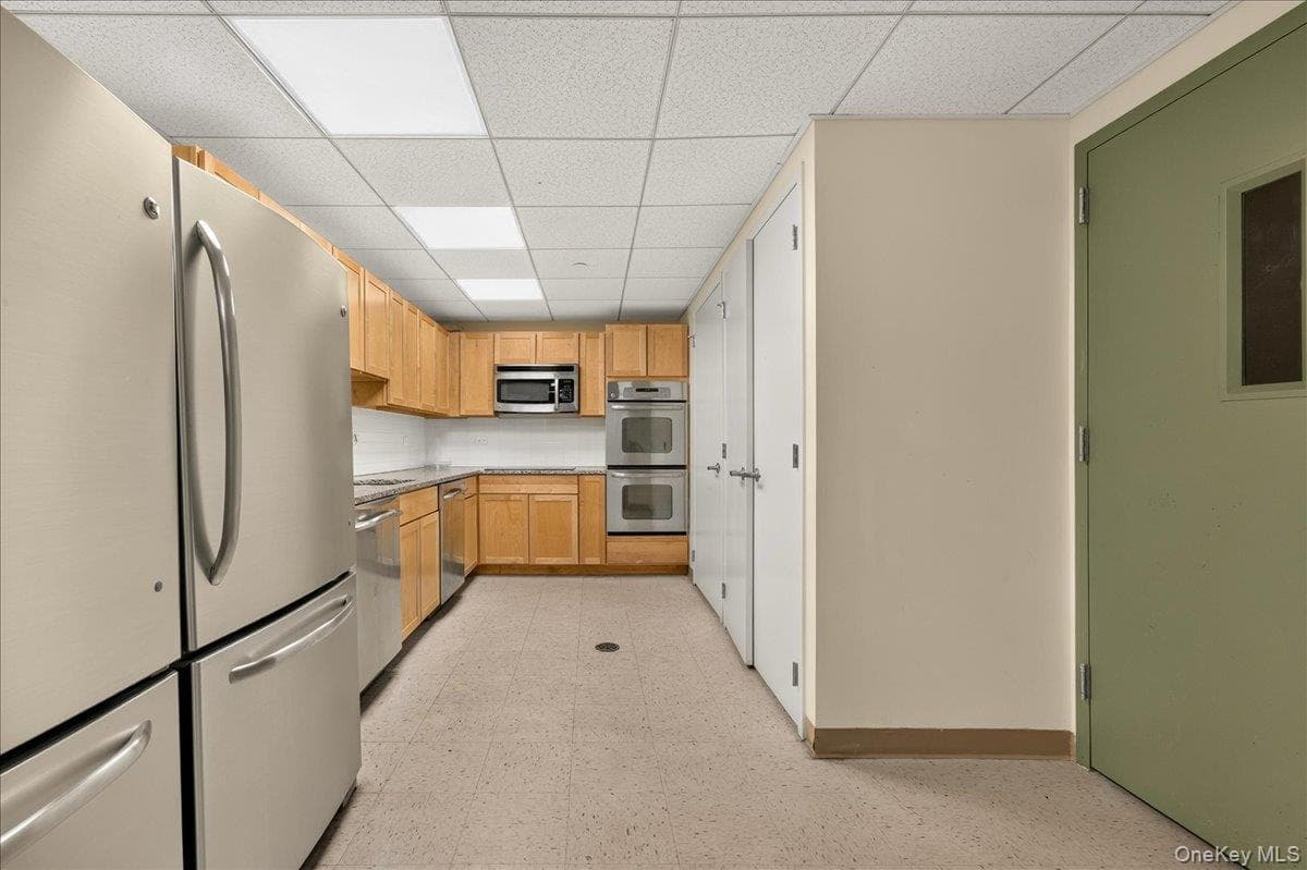 775 Lafayette Avenue Unit: 8E thumbnail 15