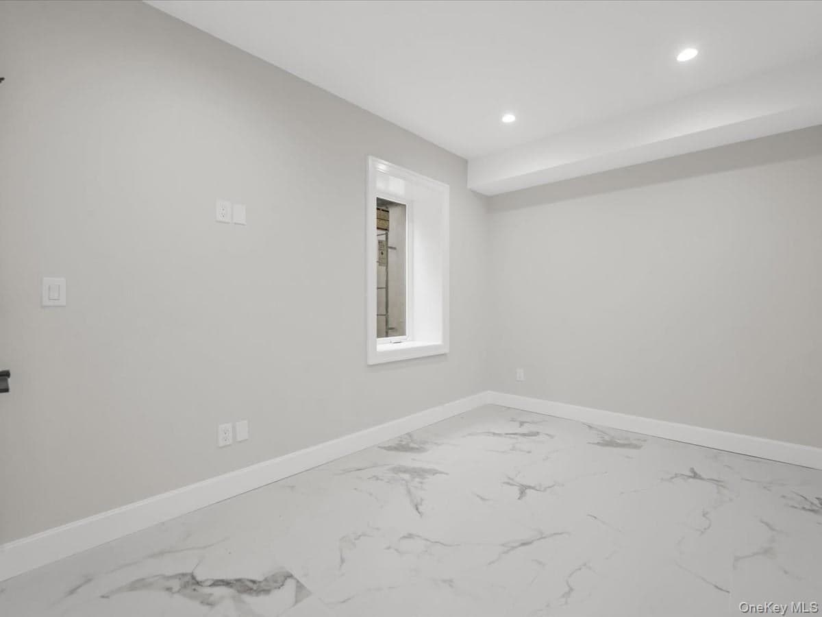 7 Floyd Place thumbnail 34