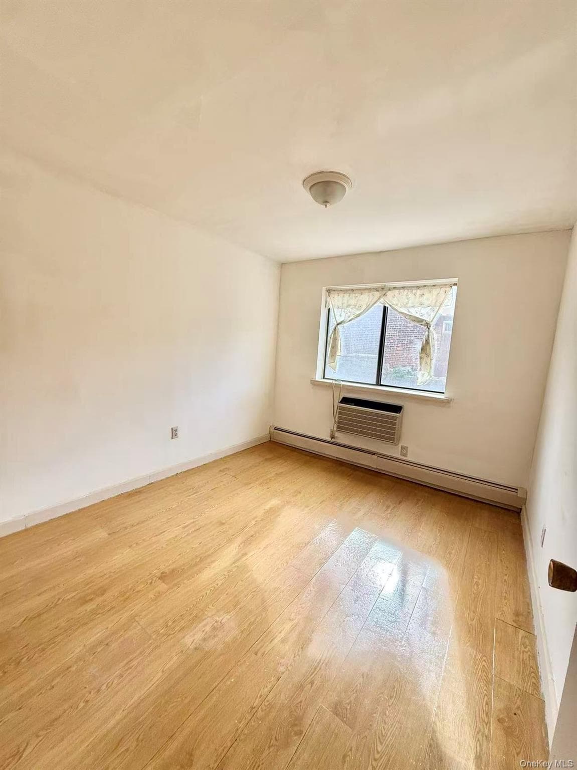 3730 103rd Street Unit: F1 thumbnail 3