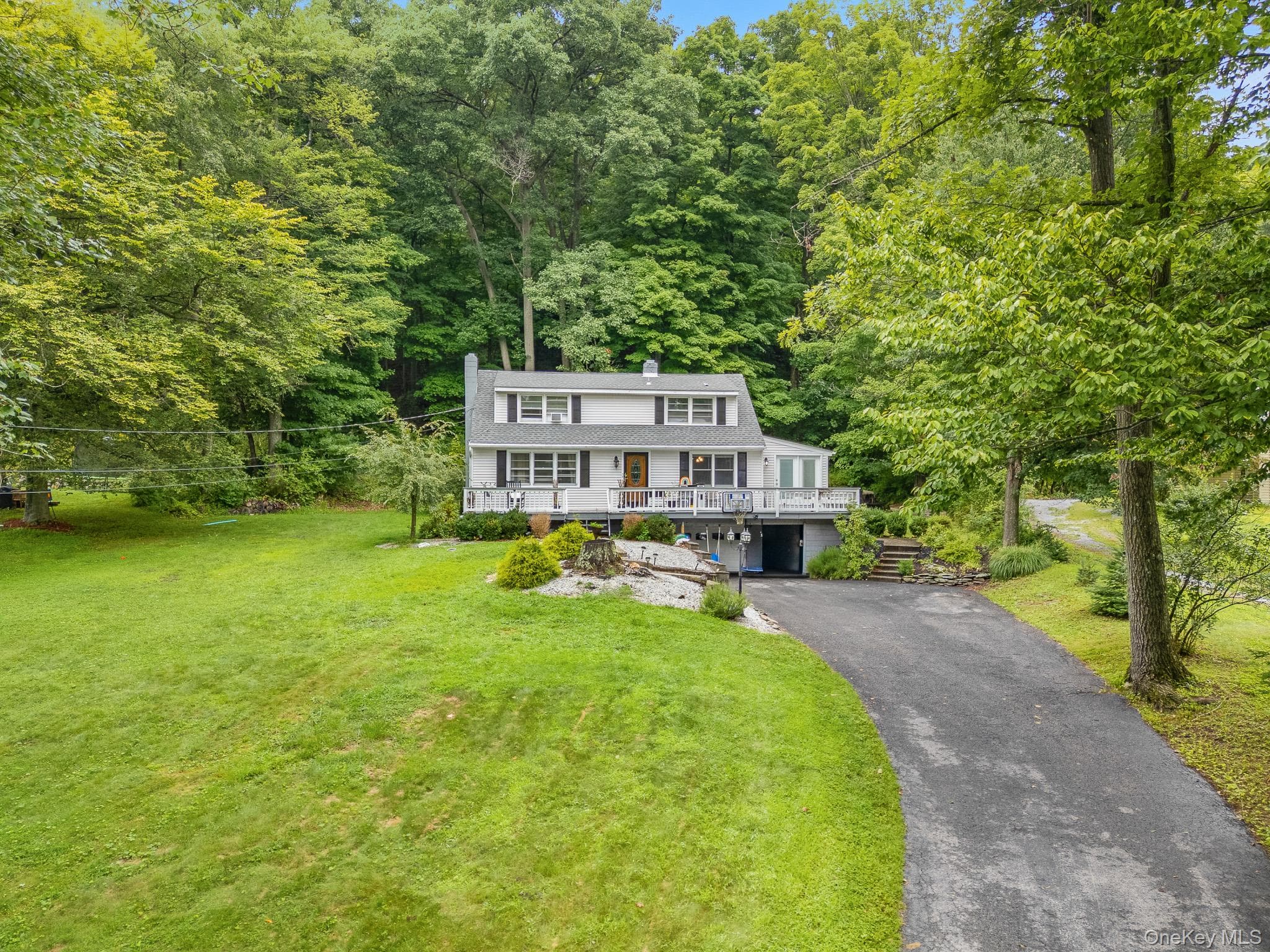 388 Cedar Hill Road thumbnail 2