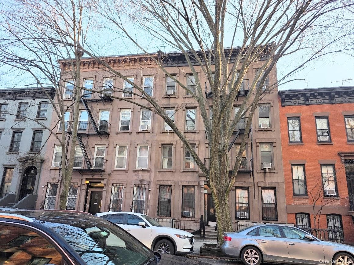 120 Bergen Street St Unit: 5 thumbnail 2
