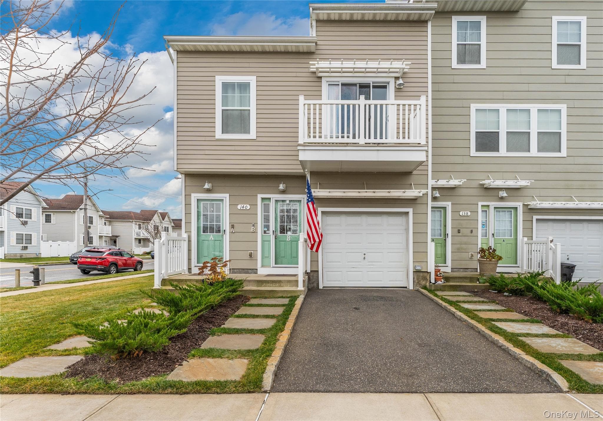 140 Compass Place, Arverne