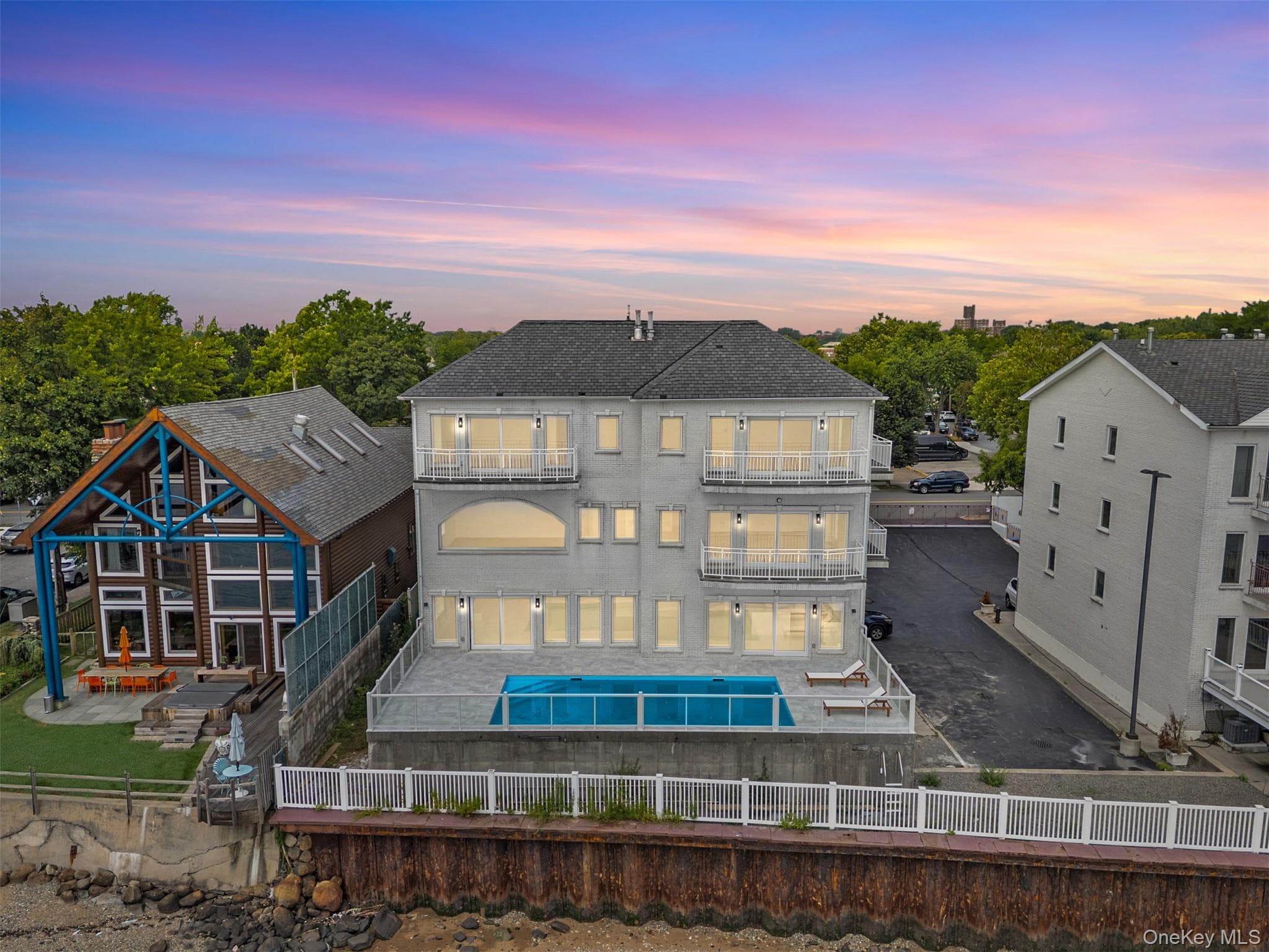 4 Angelas Place Unit: 1, Bronx