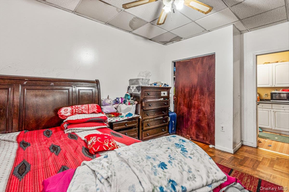 1715 Saint Peters Avenue thumbnail 13