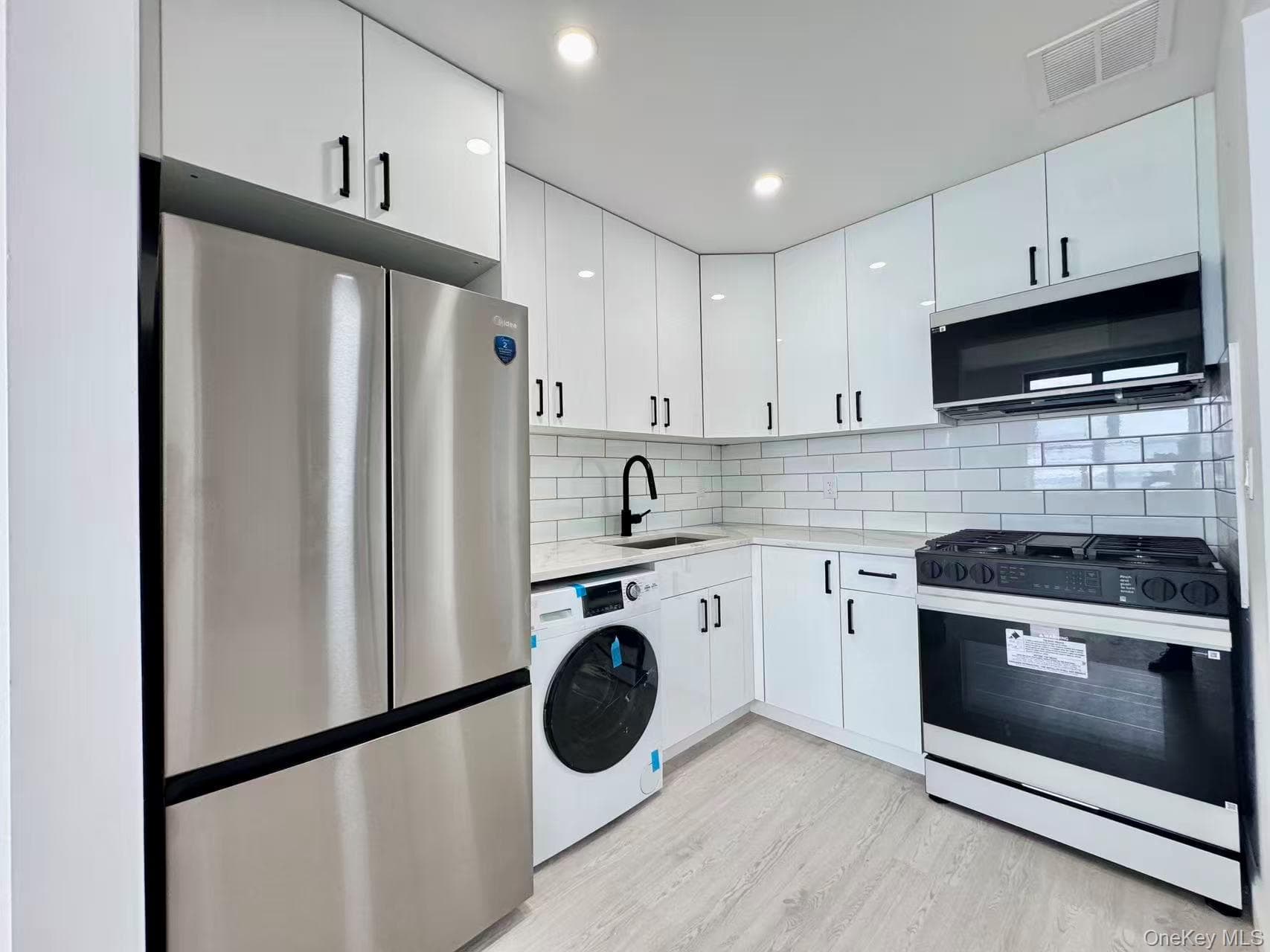 1434 110th Street Unit: 5B thumbnail 10