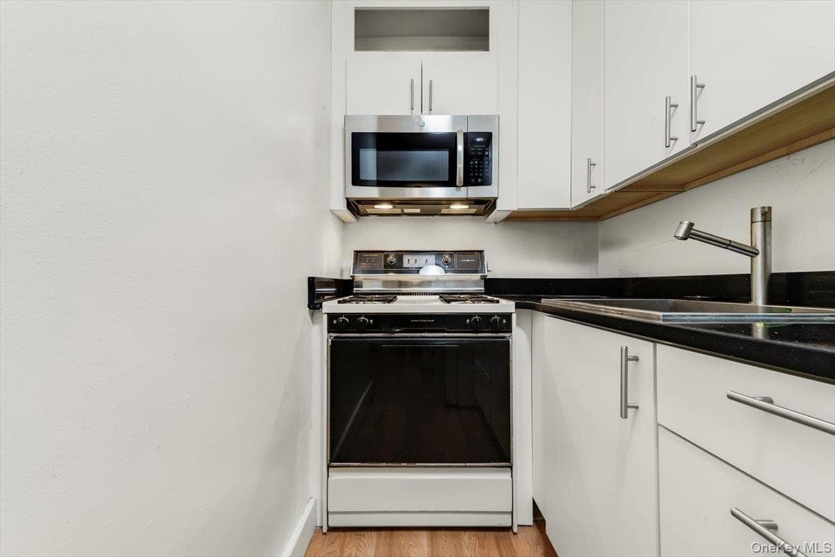 67-50 Thornton Place Unit: 4S thumbnail 14