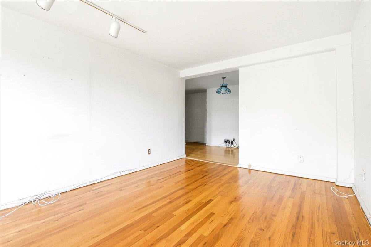 67-50 Thornton Place Unit: 4S thumbnail 16