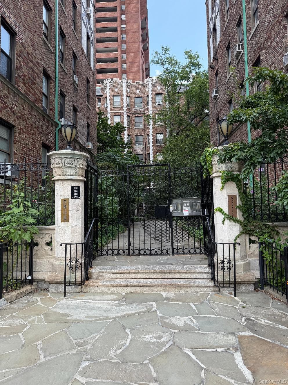 3396 Wayne Avenue Unit: D43, Bronx