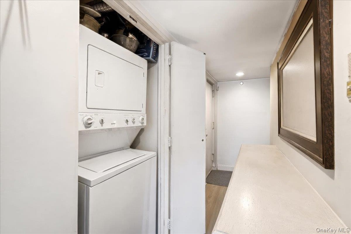 540 Ellsworth Avenue Unit: D2 thumbnail 6