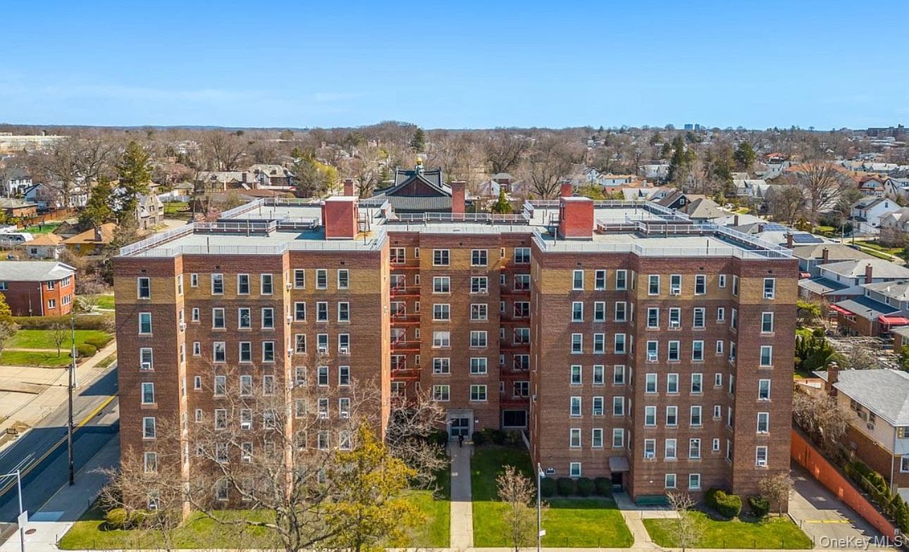 30-11 Parsons Boulevard Unit: 5A, Flushing