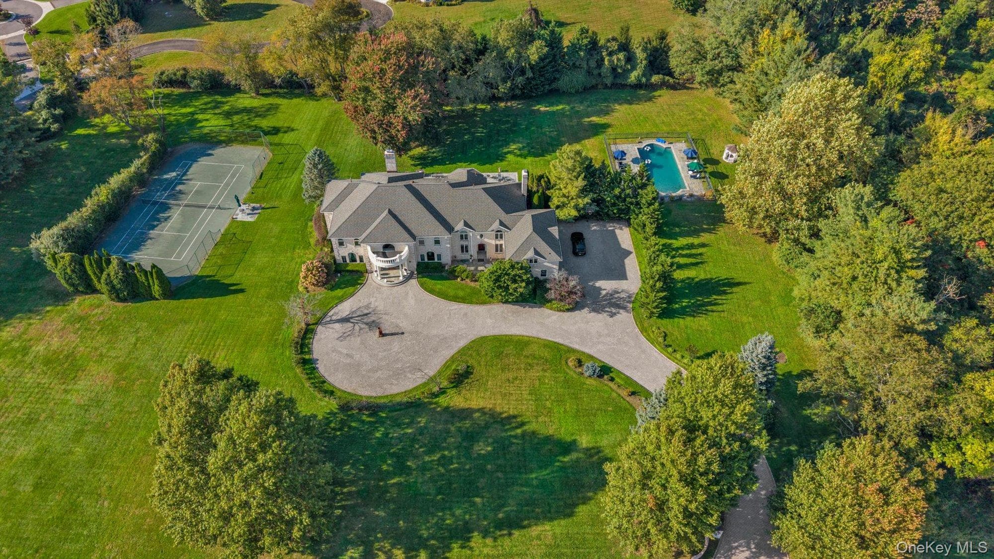 11 Polo Drive thumbnail 39