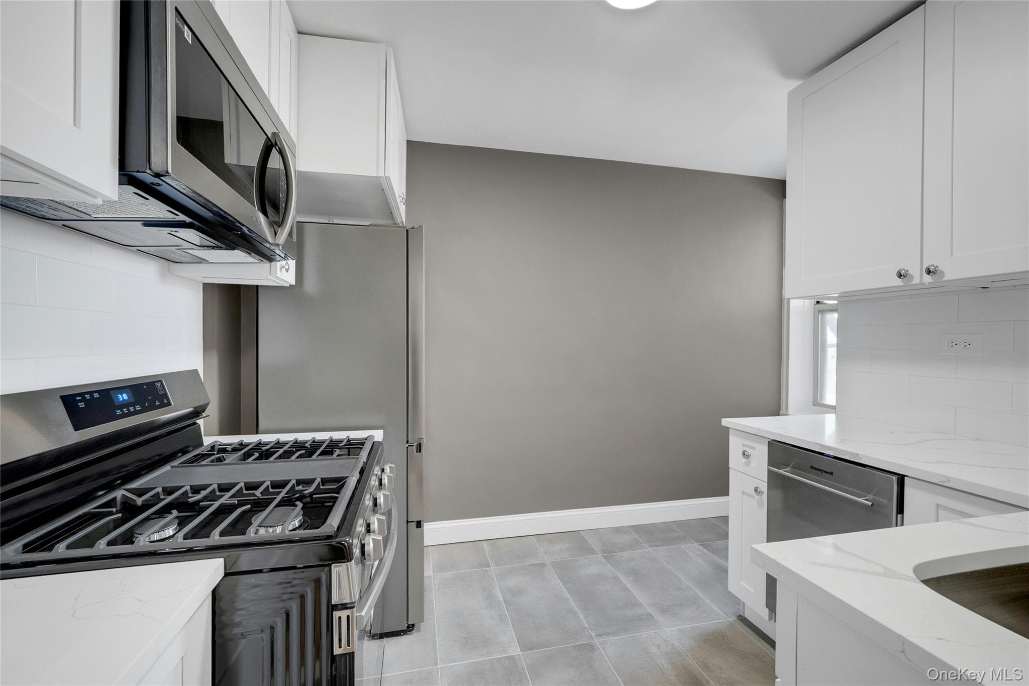 5650 Netherland Avenue Unit: 3C thumbnail 7