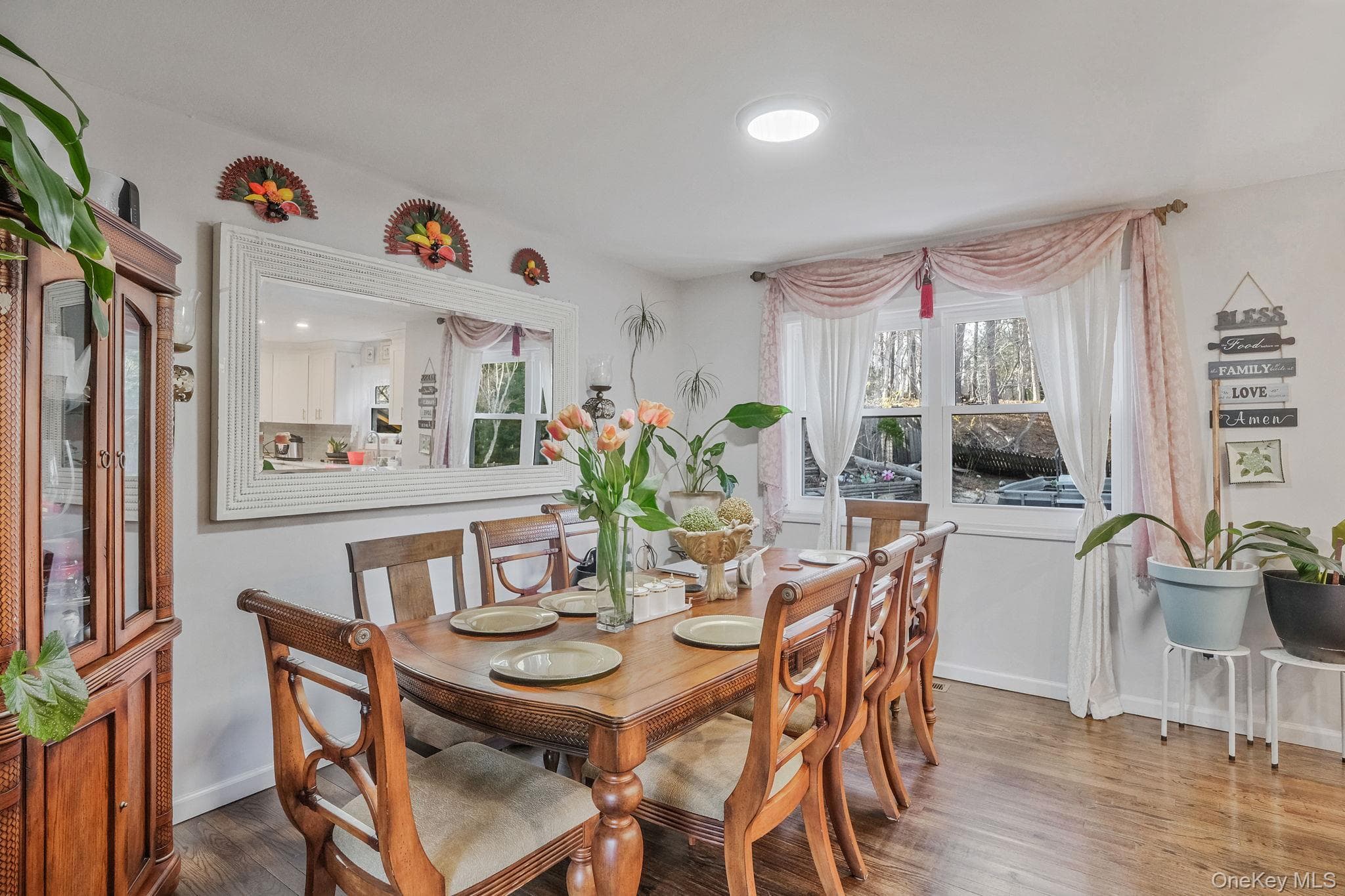 231 W Woodside Avenue thumbnail 38
