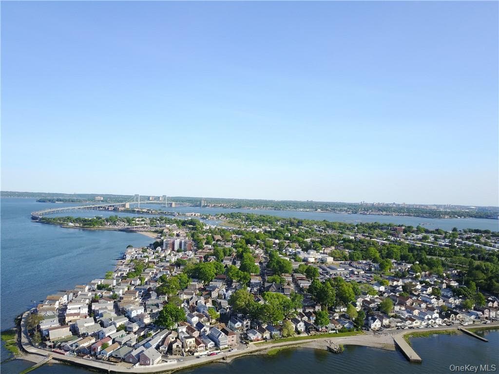25 B Edgewater Park Unit: 25 B thumbnail 20