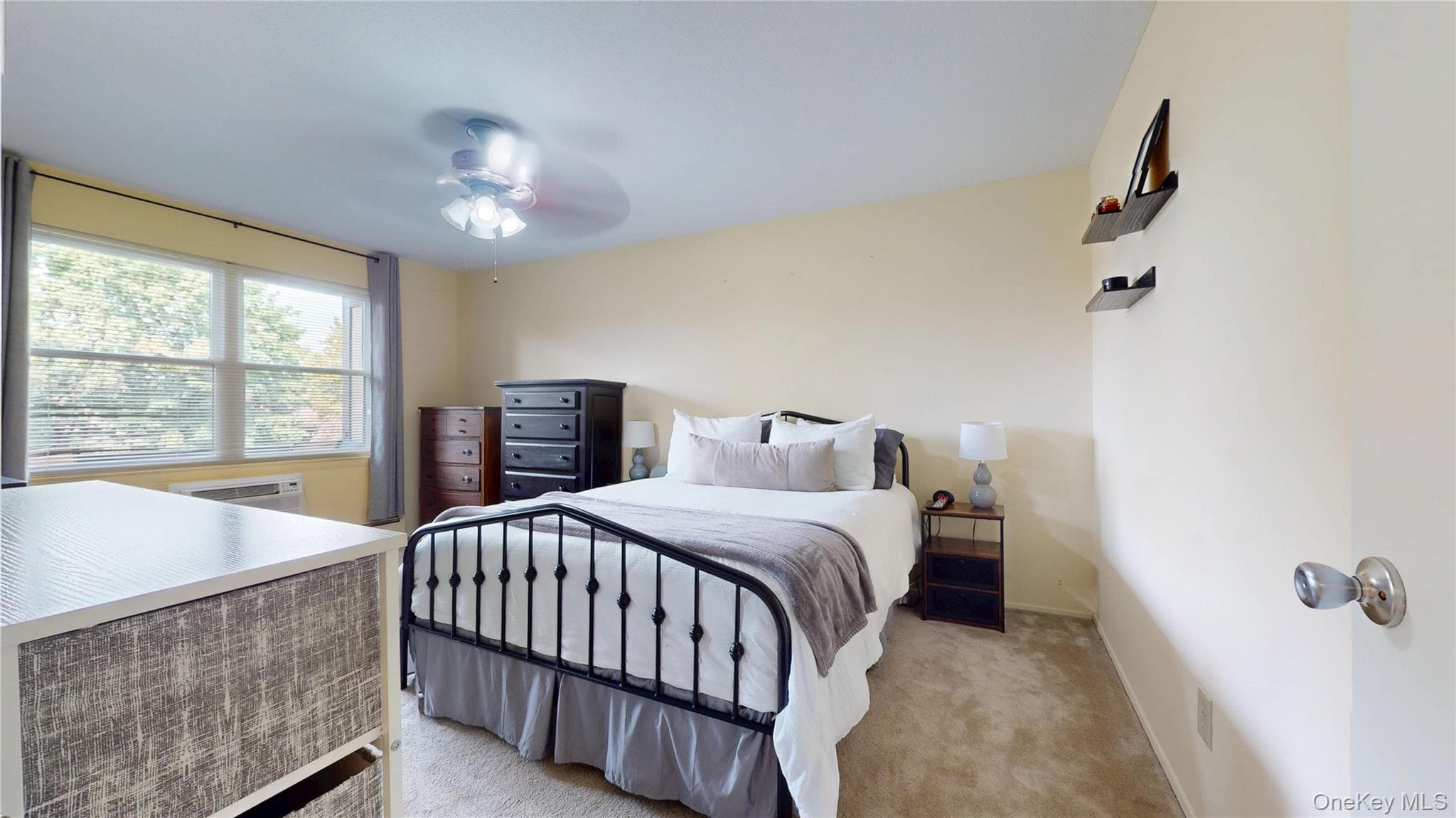 931 Sierra Vista Lane thumbnail 8