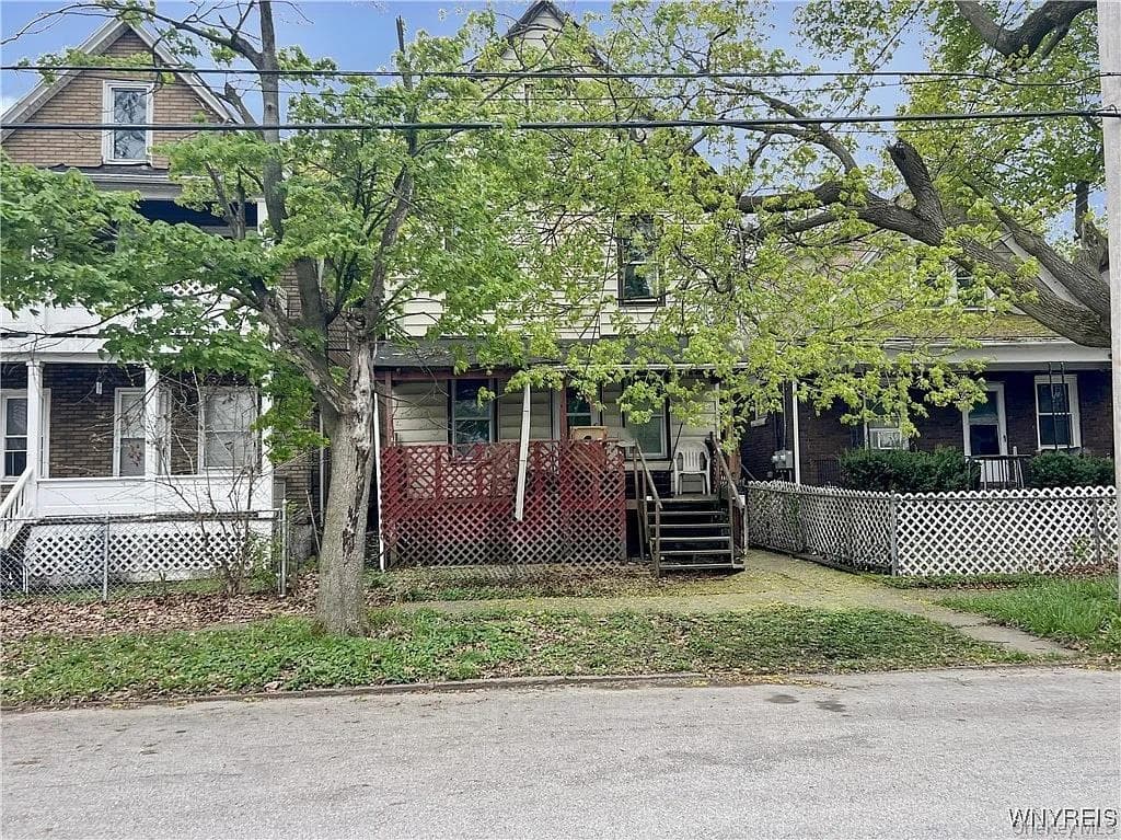 2235 Cudaback Avenue photo 1