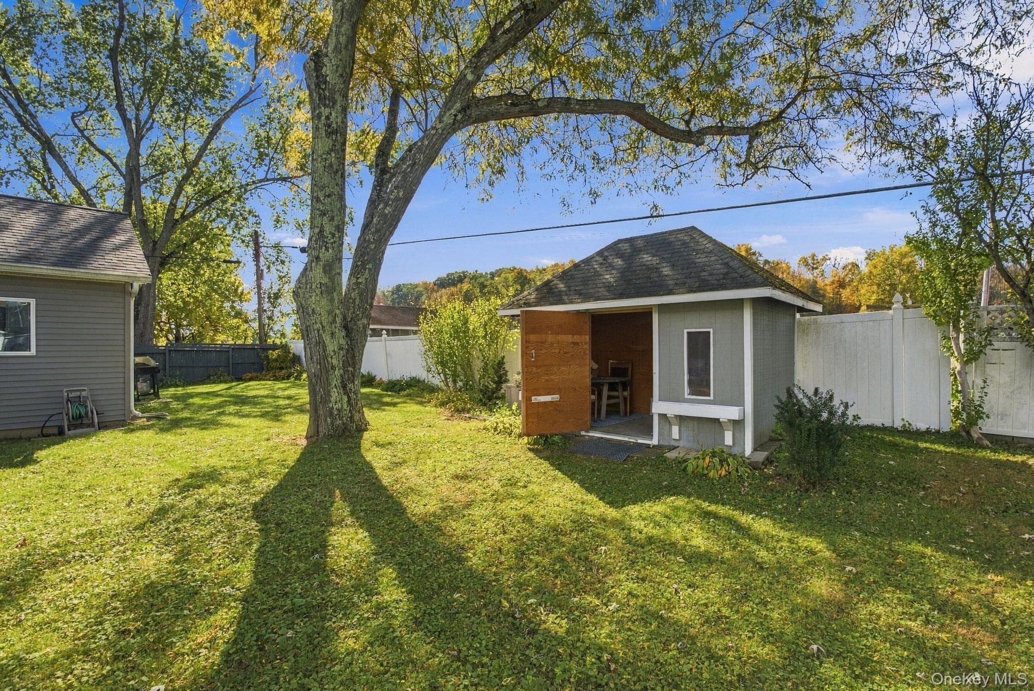 5 Meadowbrook Drive thumbnail 35