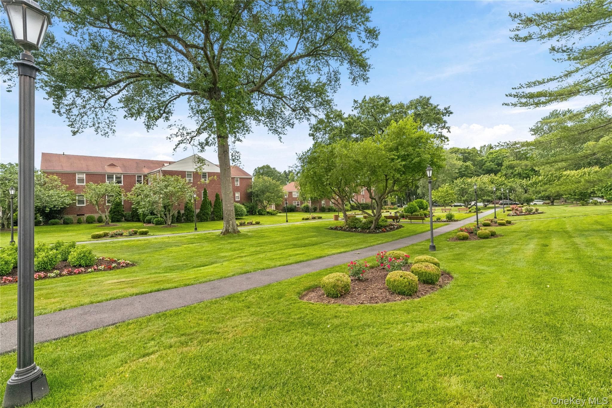 9 Bryant Crescent Unit: 1G thumbnail 25