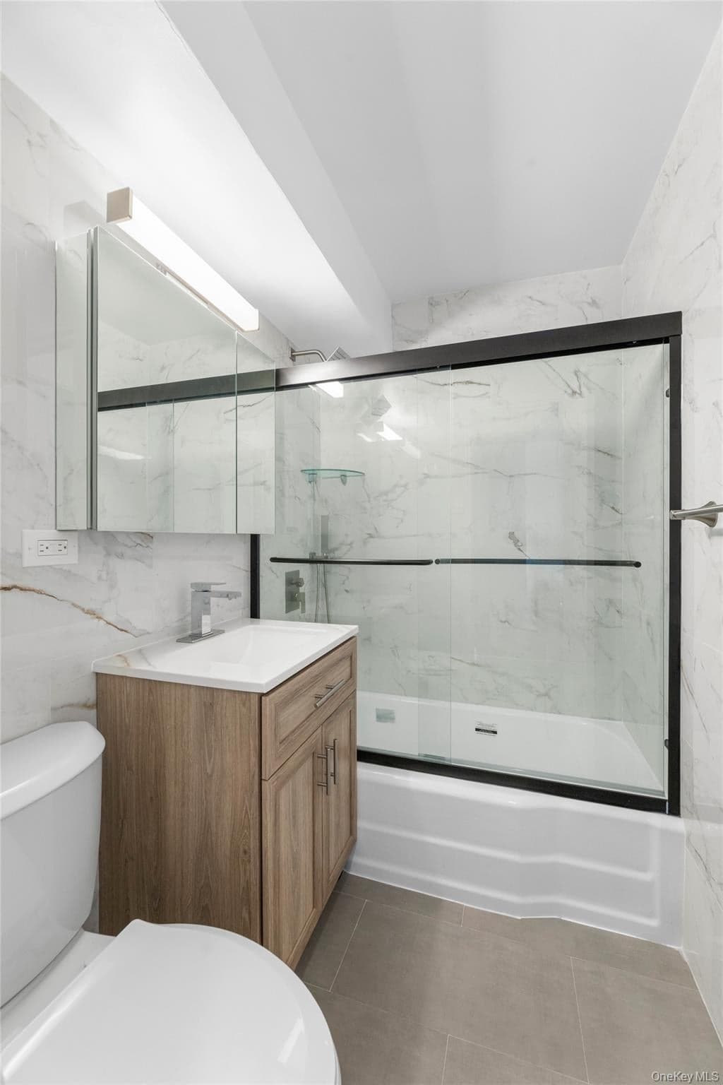 37-31 73rd Street Street Unit: 7U thumbnail 3