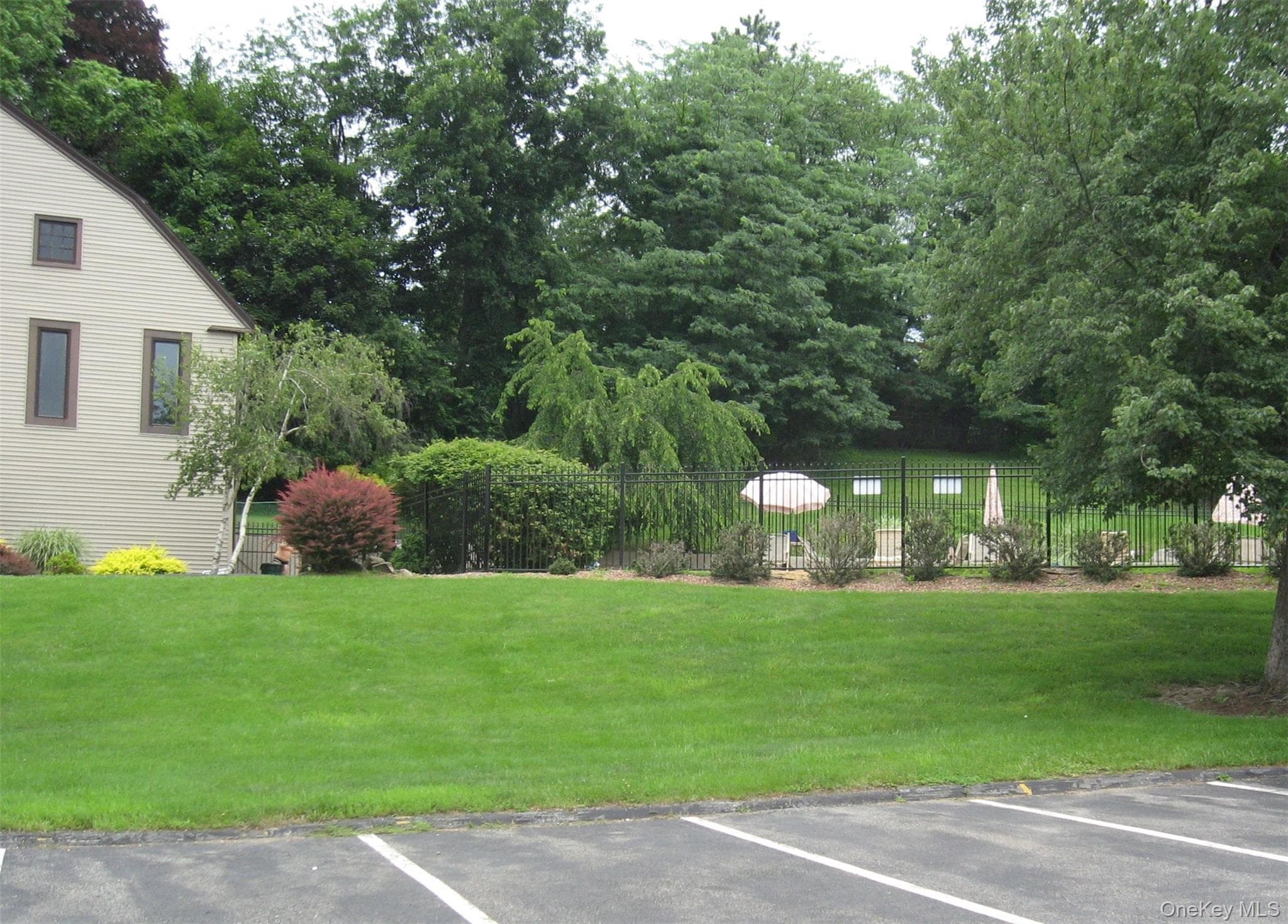 132 Sycamore Drive thumbnail 18