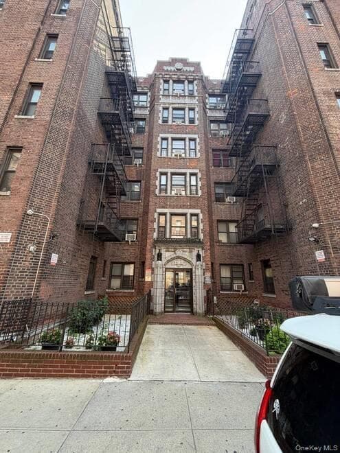 42-02 Layton Street Unit: 106, Elmhurst