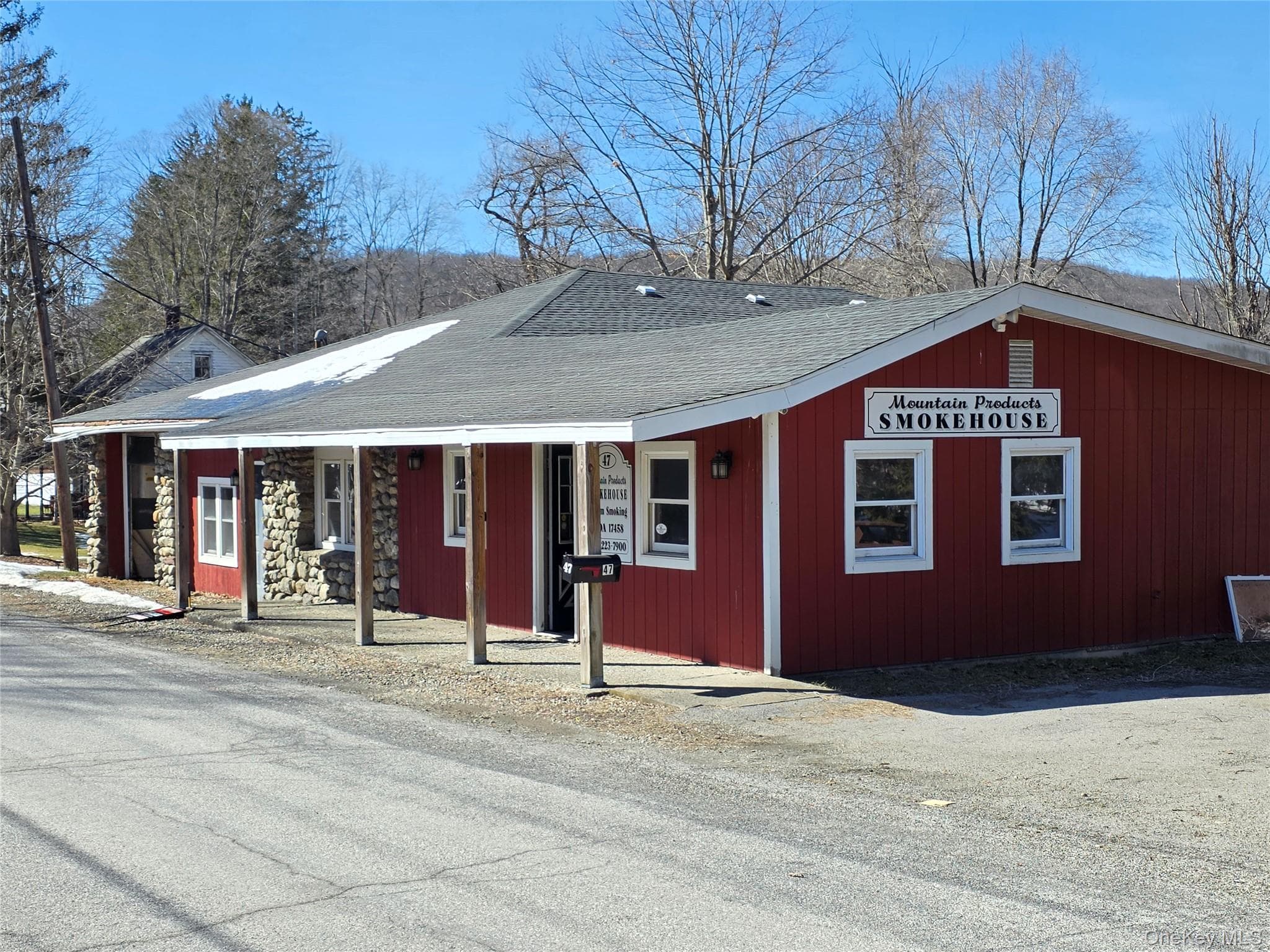 47 Burdick Road, Lagrangeville
