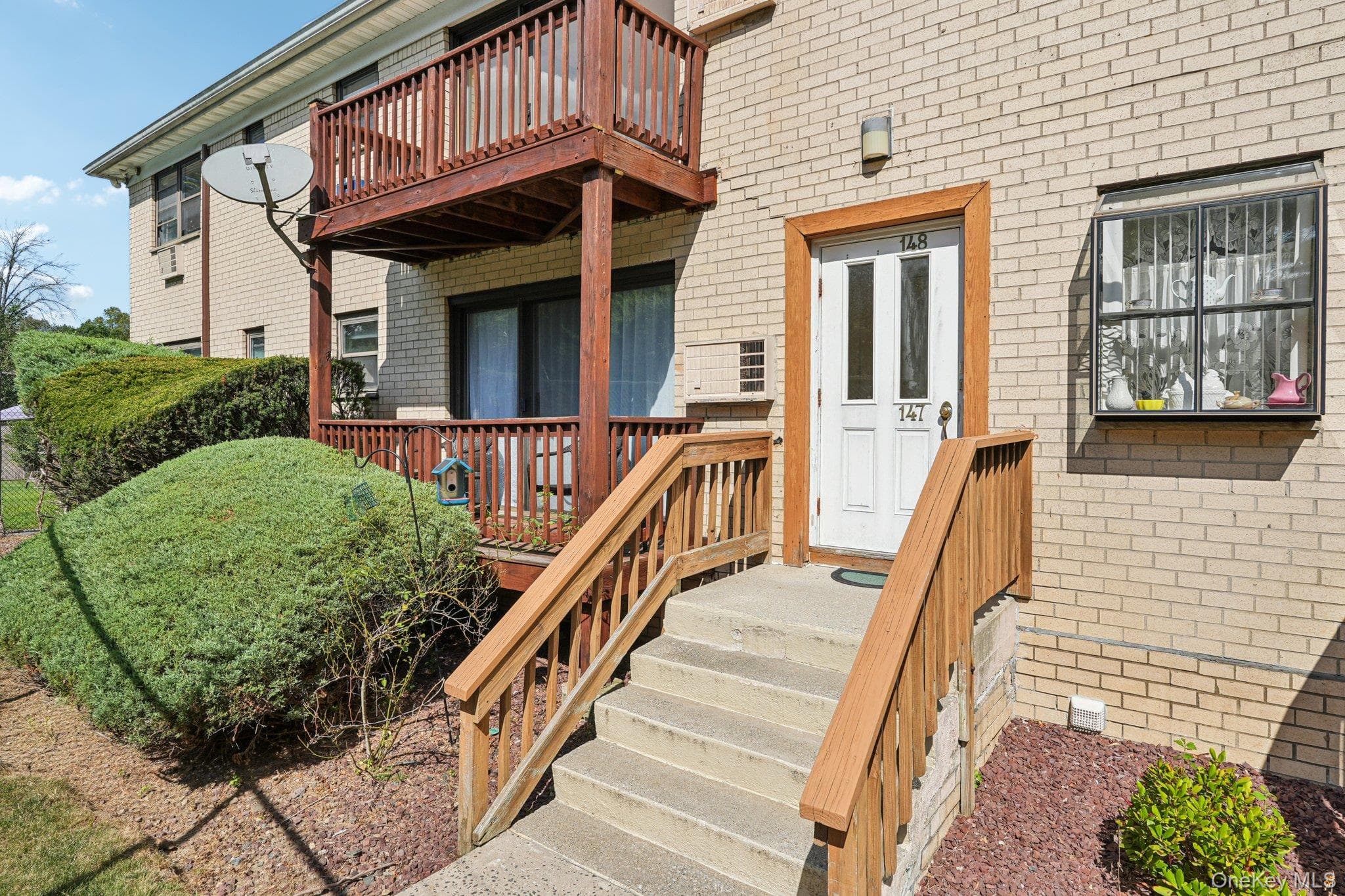 148 Sneden Place Unit: 148 thumbnail 4