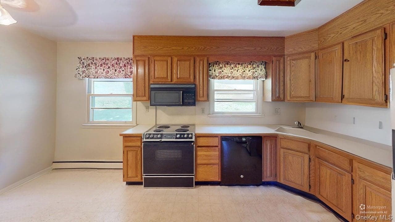 661 Warren Avenue thumbnail 6