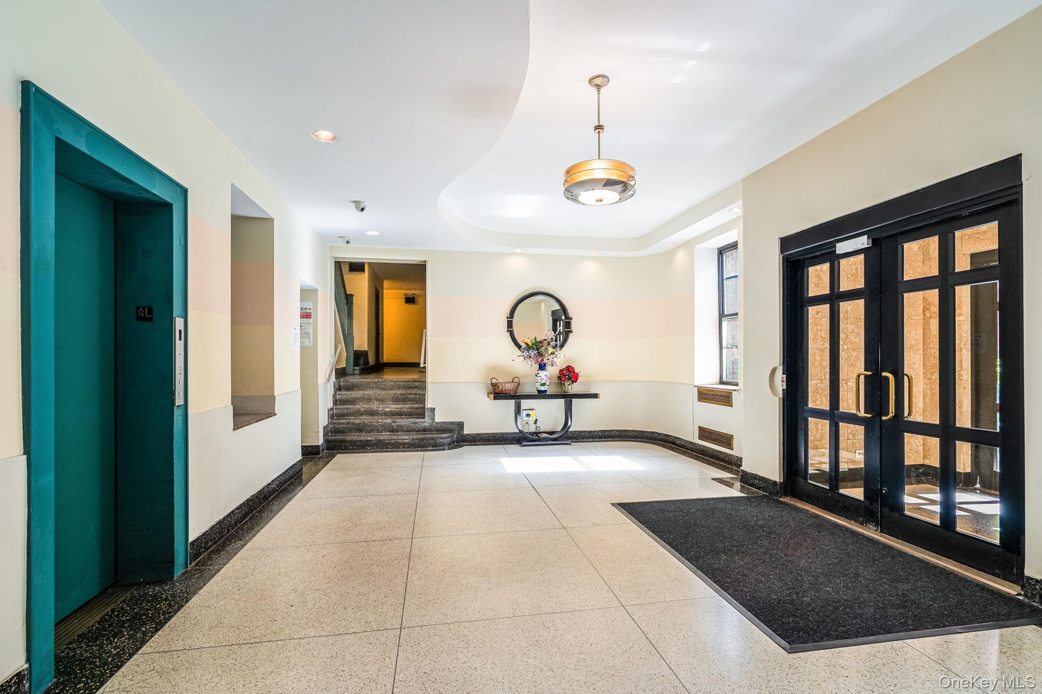 3017 Riverdale Avenue Unit: 3C thumbnail 3