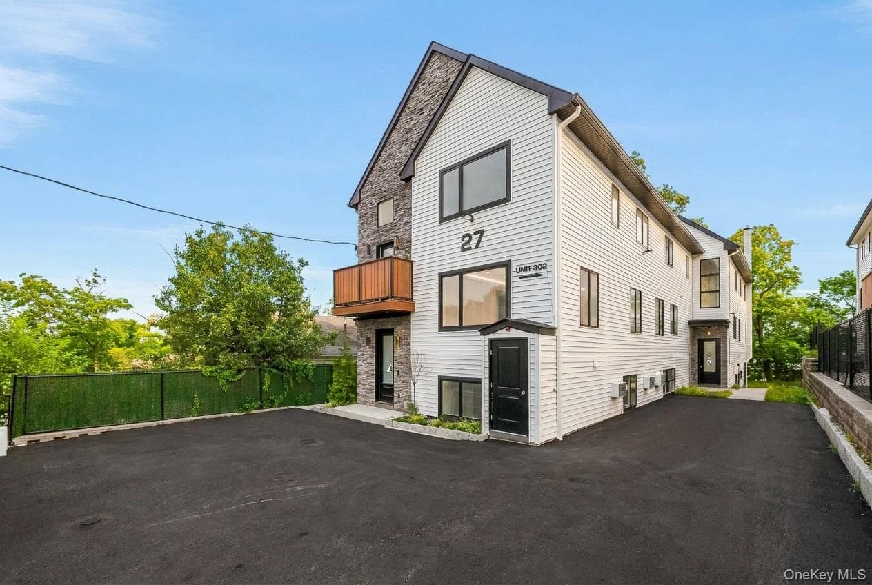 27 Ewing Avenue Unit: 201 thumbnail 47