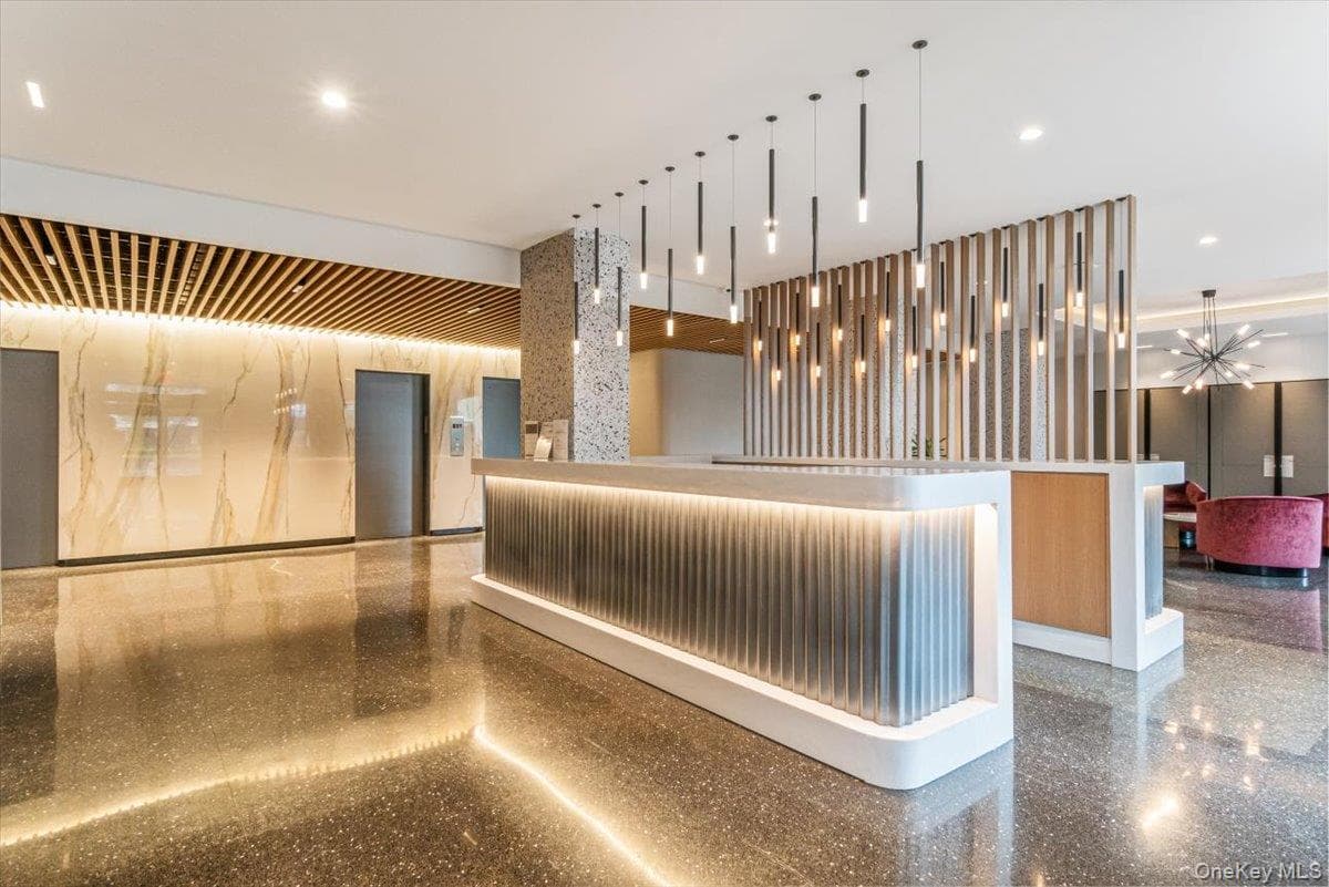 17-85 215th Street Unit: 3E thumbnail 22