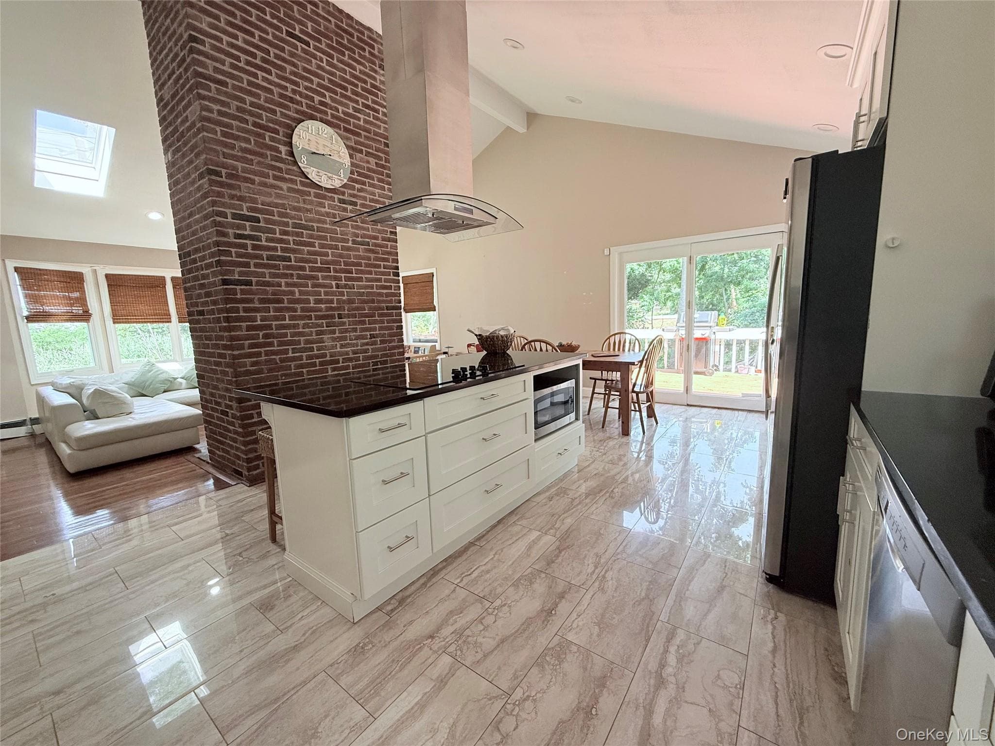 6 Pond View Drive thumbnail 6