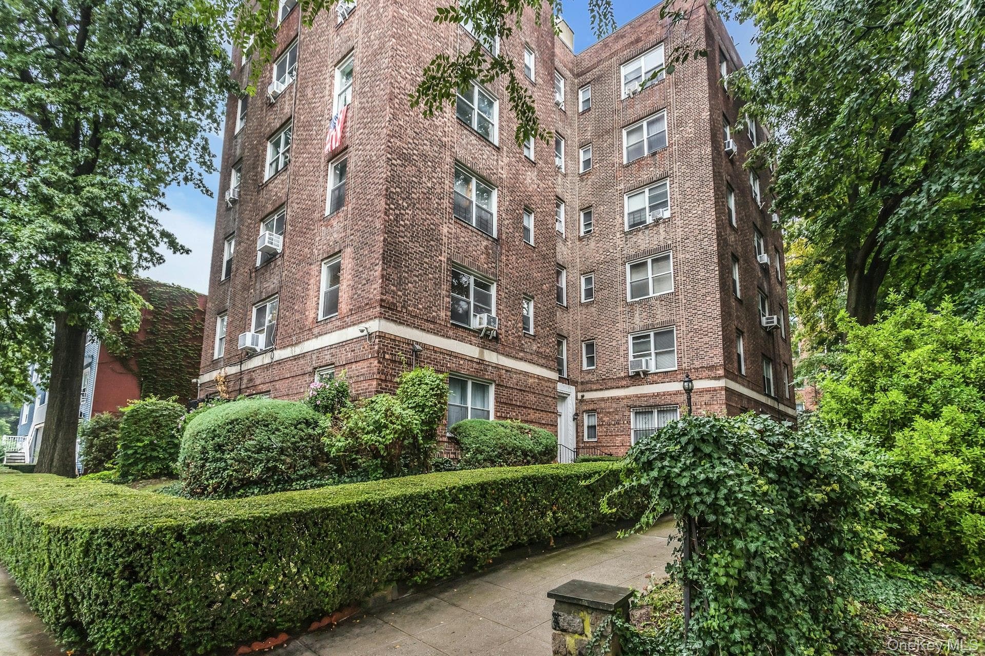 2600 Henry Hudson Parkway Unit: 1D, Bronx