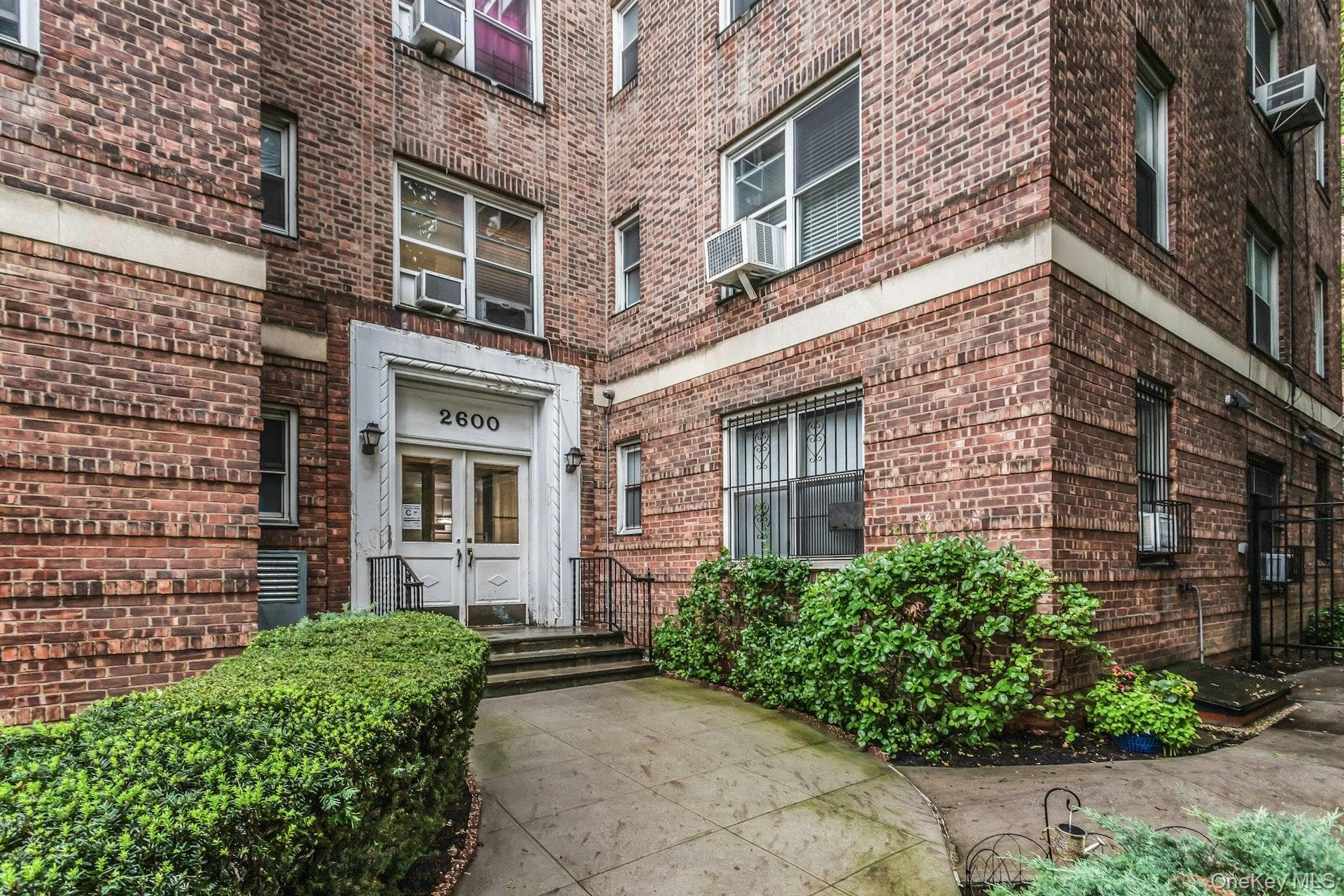 2600 Henry Hudson Parkway Unit: 1D thumbnail 17