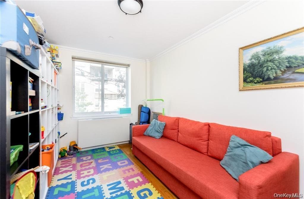 3800 Blackstone Avenue Unit: 2S thumbnail 9
