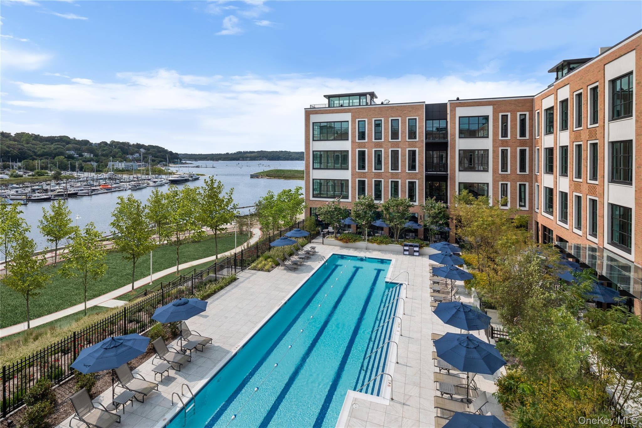 100 Garvies Point Road Unit: 1204 thumbnail 11