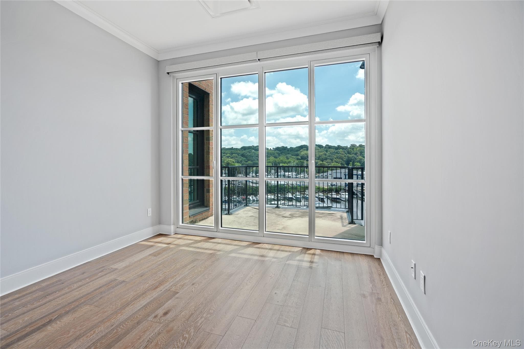 100 Garvies Point Road Unit: 1204 thumbnail 21