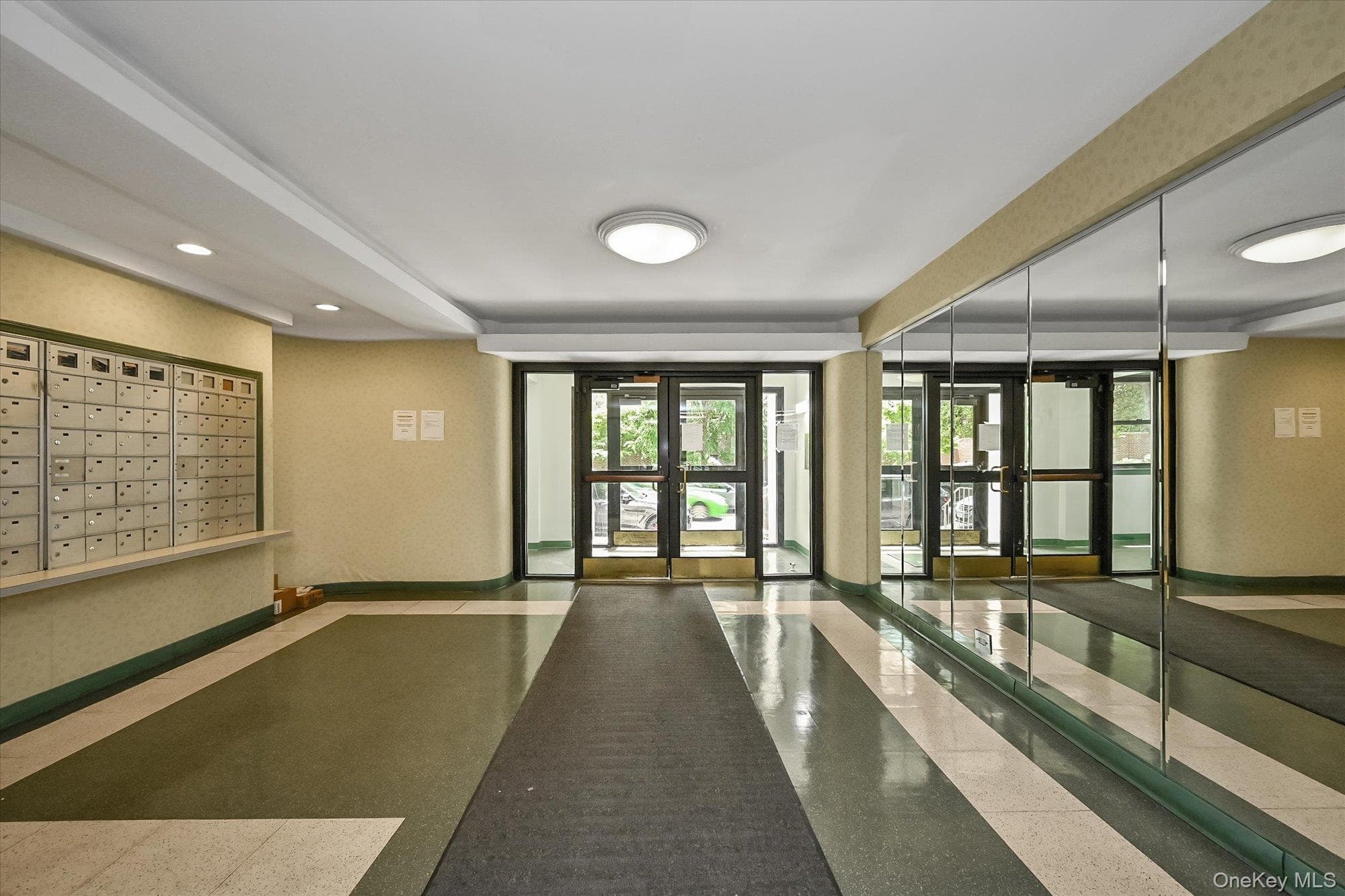 98-25 64th Road Unit: 5E thumbnail 9